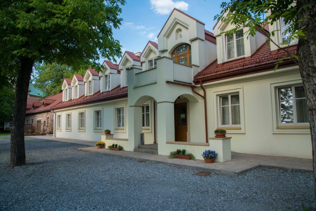 Goscinne Dom Sw. Szymona Privatunterkunft *